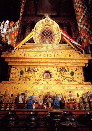 Estupa del Quinto Dalai Lama