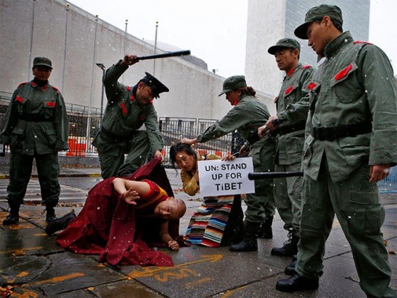 Invasión Tíbet 1.jpg